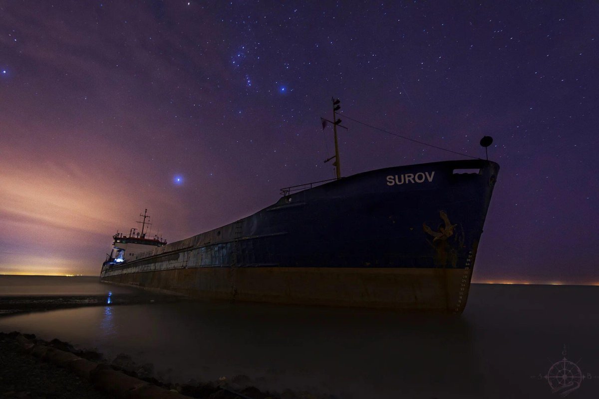 Корабль суров Тамань