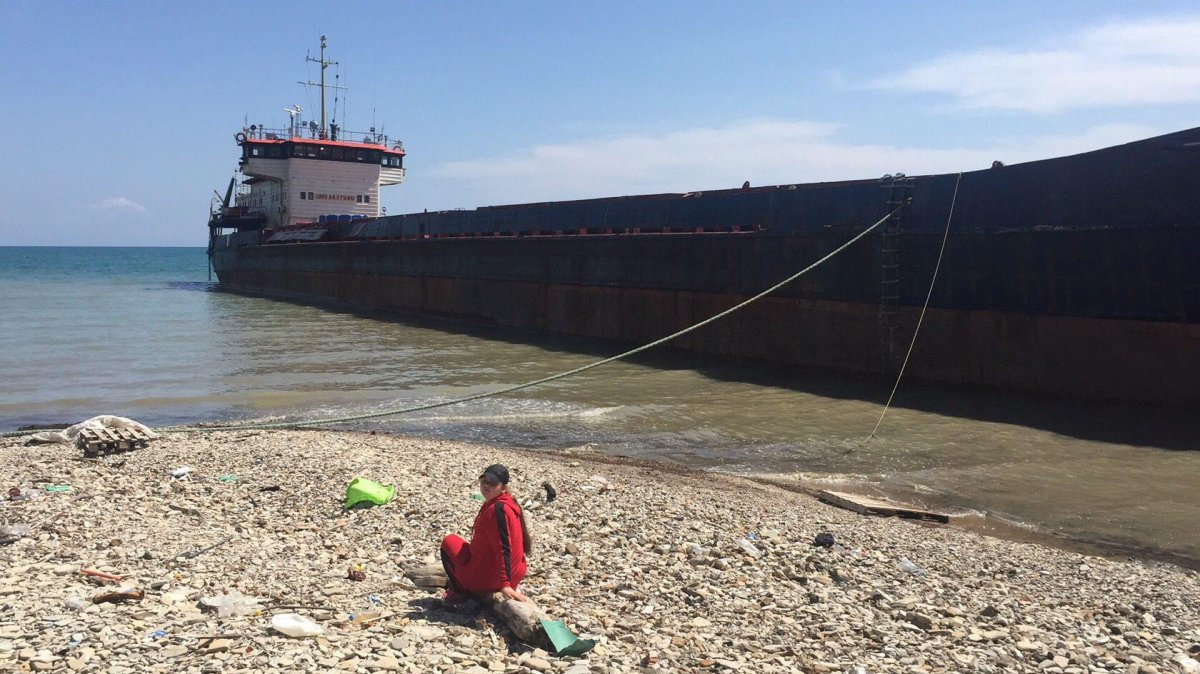 Корабль суров Тамань