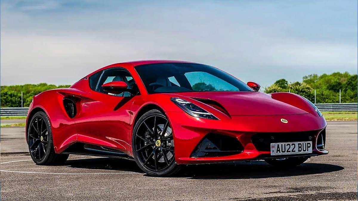 Лотус Эмира 2022