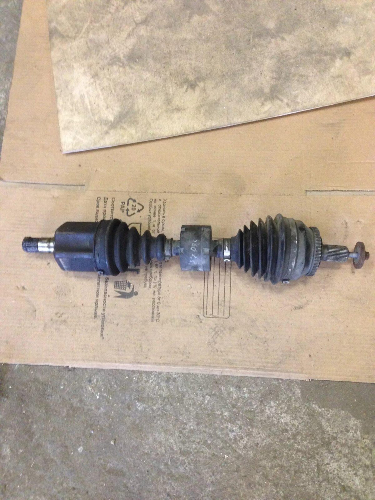 Левый привод Вольво s60