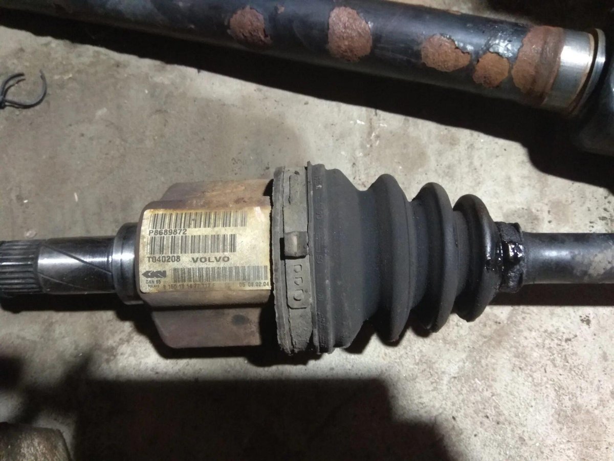 Подшипник подвесной привода Вольво s60