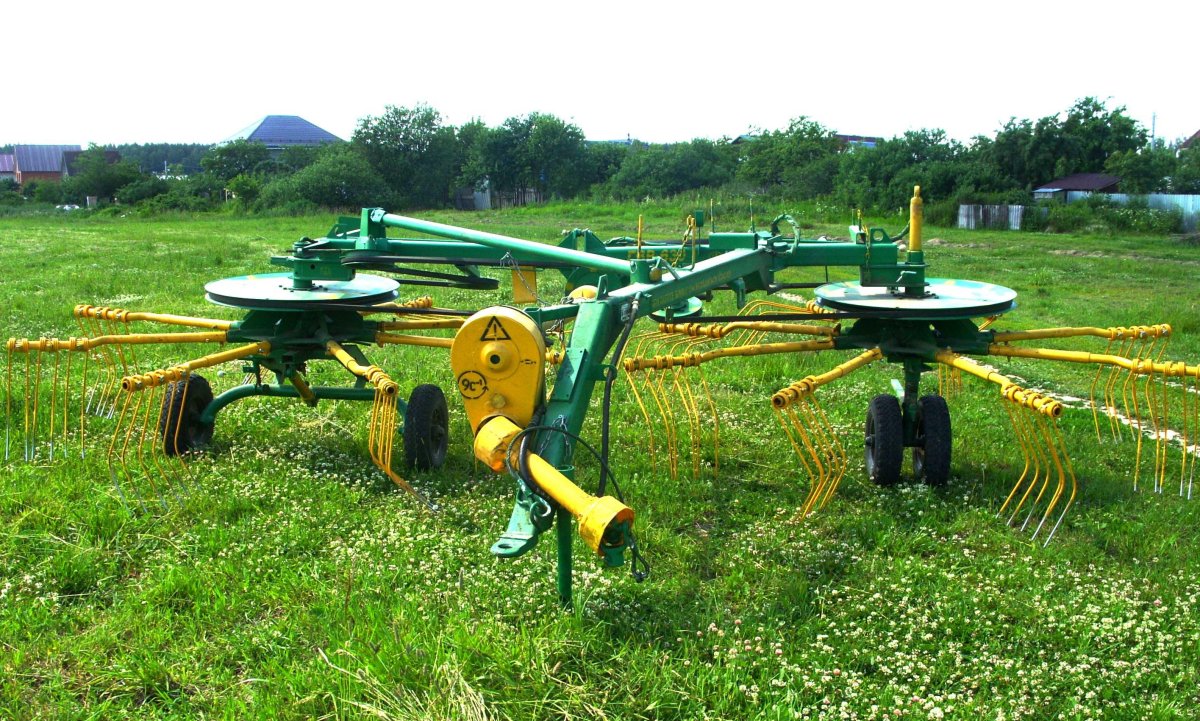 ГВР 630 грабли ворошилка