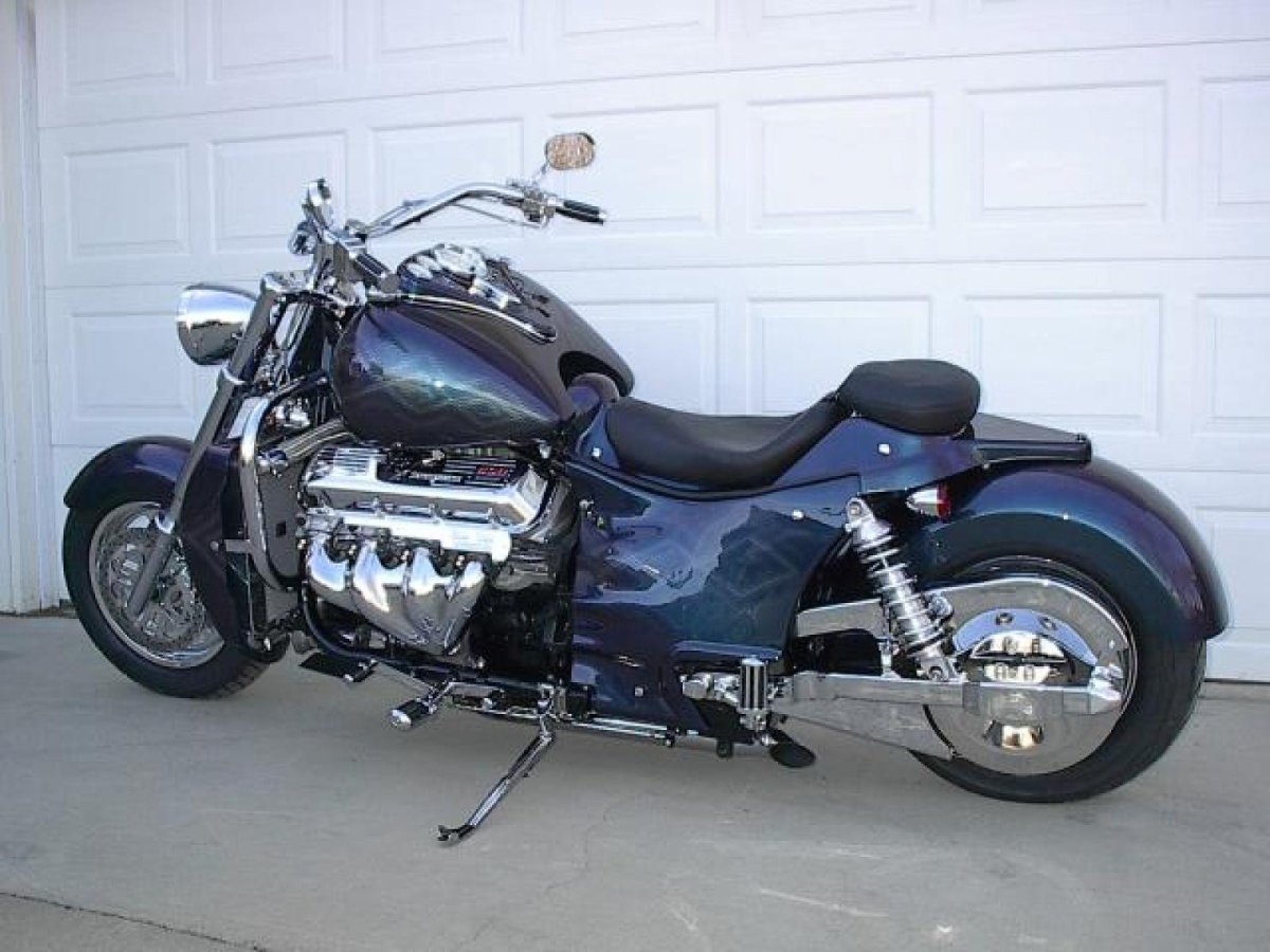 Мотоцикл босс Хосс 8.2