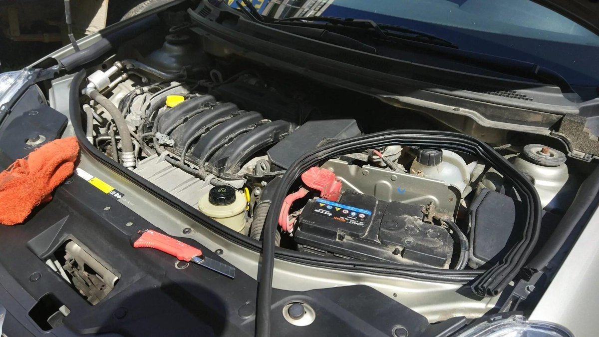 Almera g15 под капотом