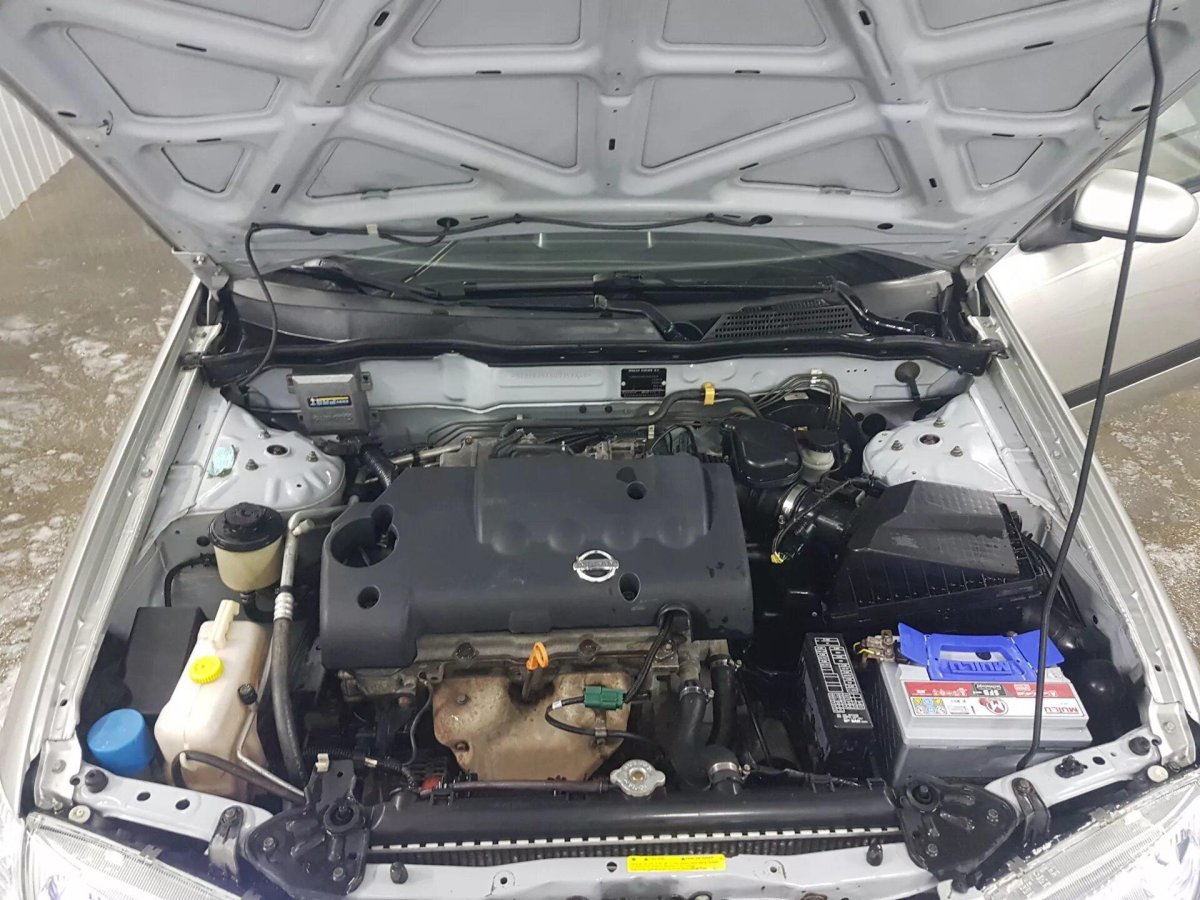 Ниссан Альмера g15 под капотом