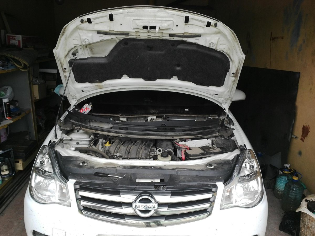 Nissan Almera 2015 под капотом
