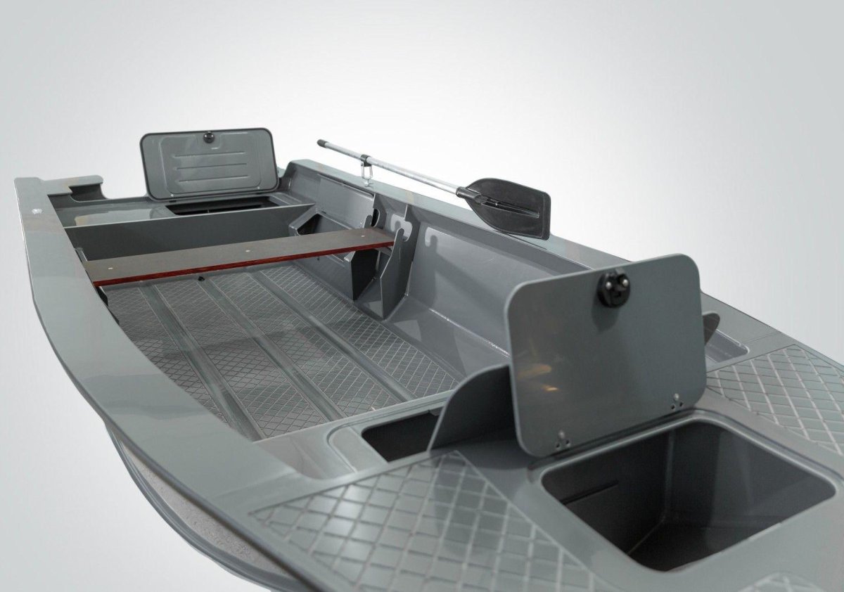 Лодка swimmer 370