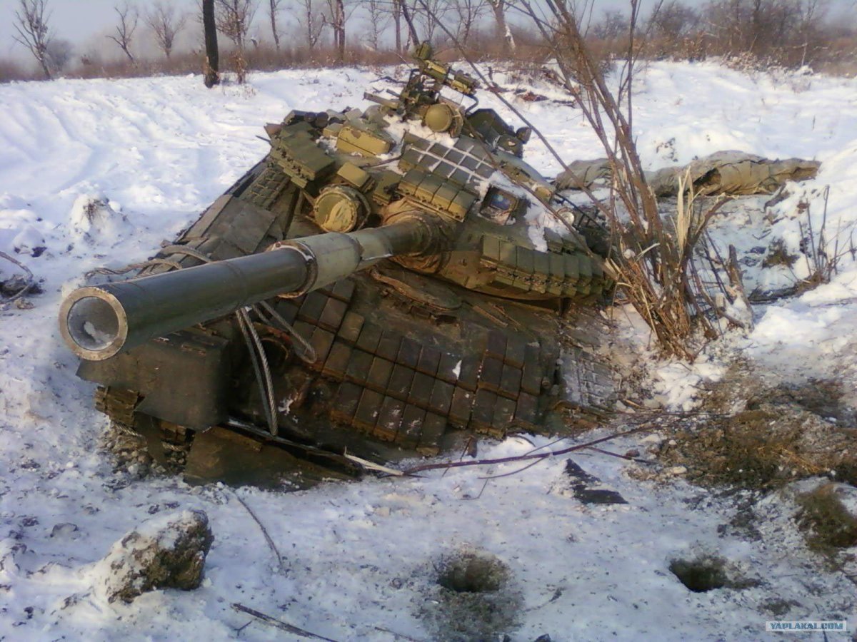 Танк т-72 грязный