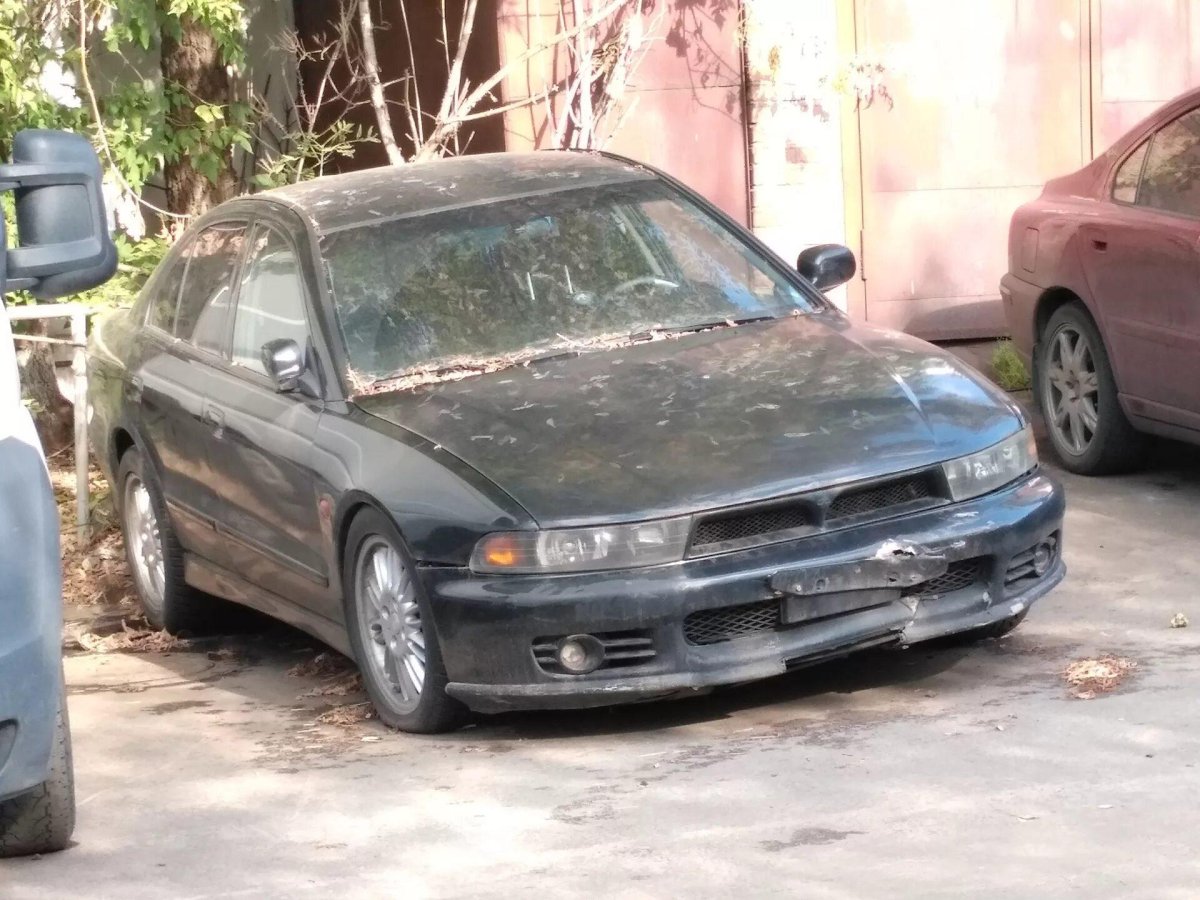 Митсубиси Галант Ржавый