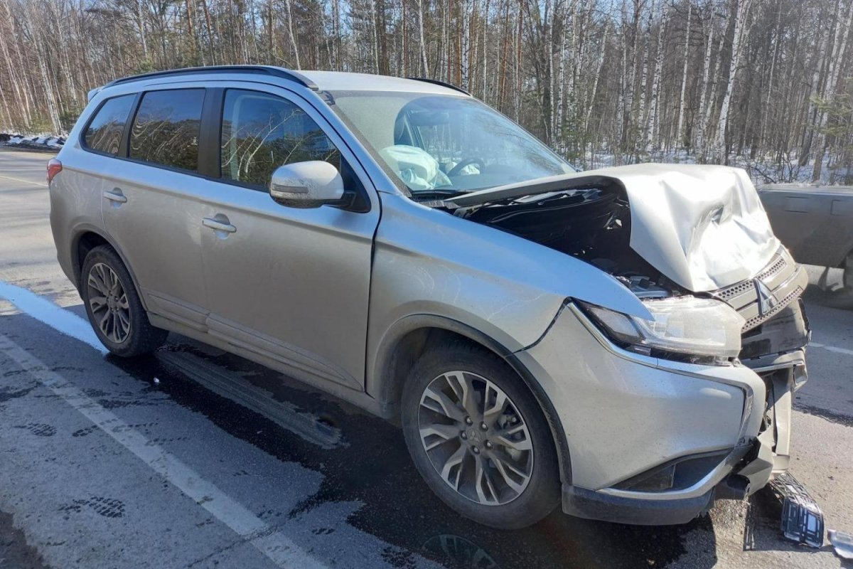 Авария Мицубиси Аутлендер