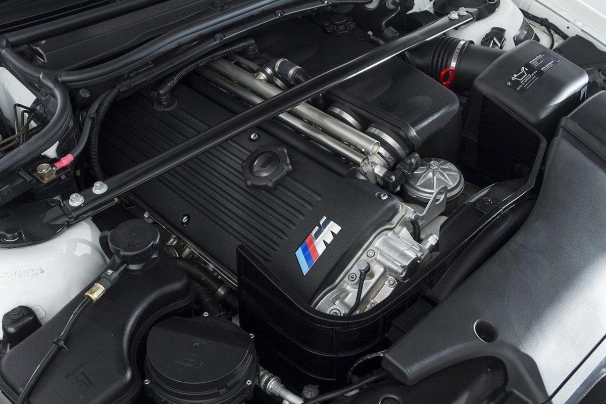 Поперечный мотор и продольный