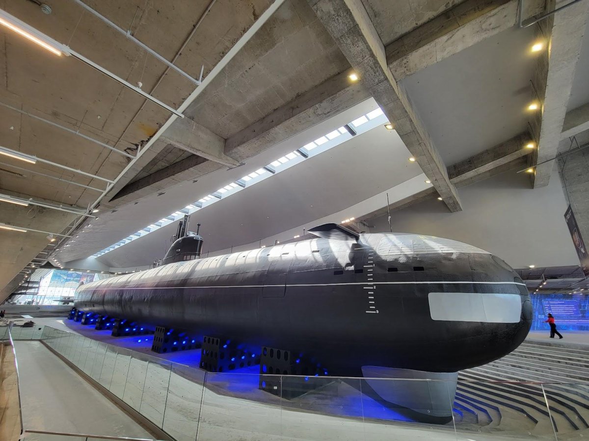 Ленинский комсомол подводная лодка