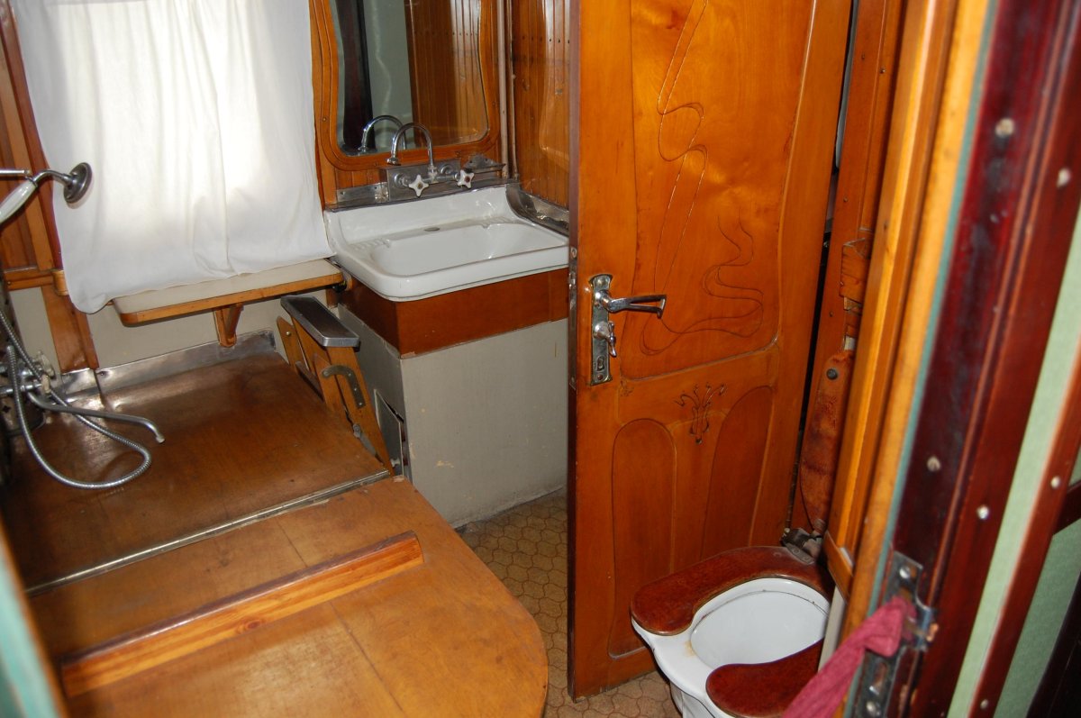 Литерный вагон Брежнева