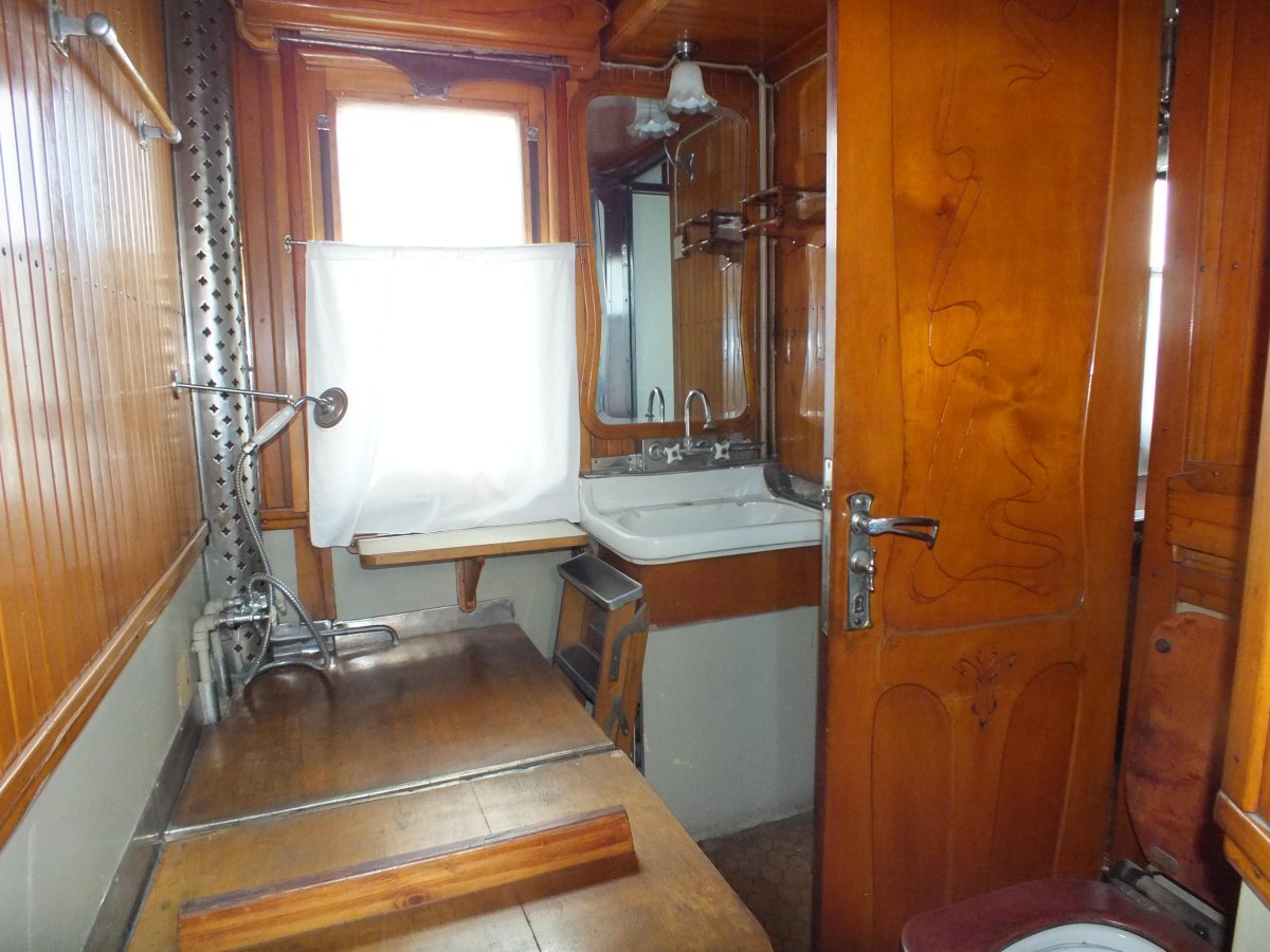 Литерный вагон Брежнева