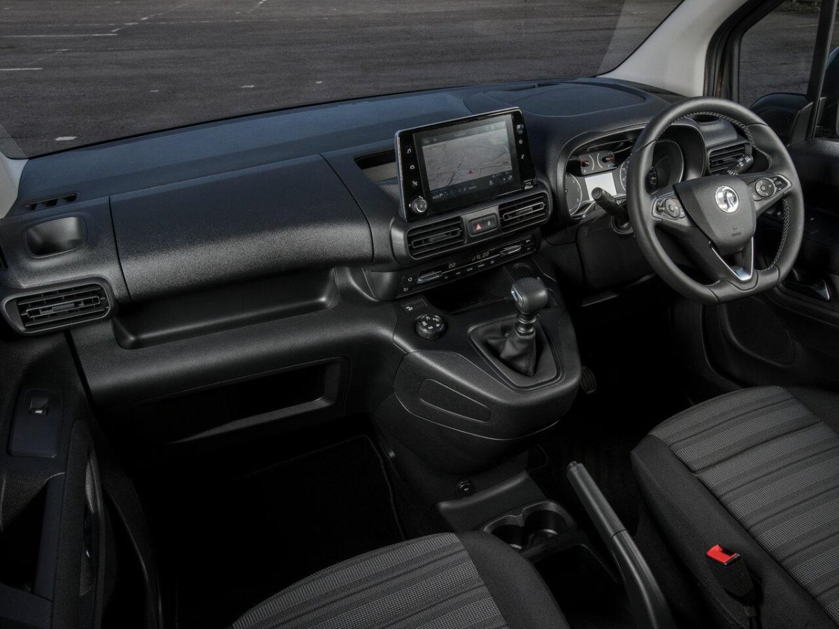 Опель комбо лайф 2022