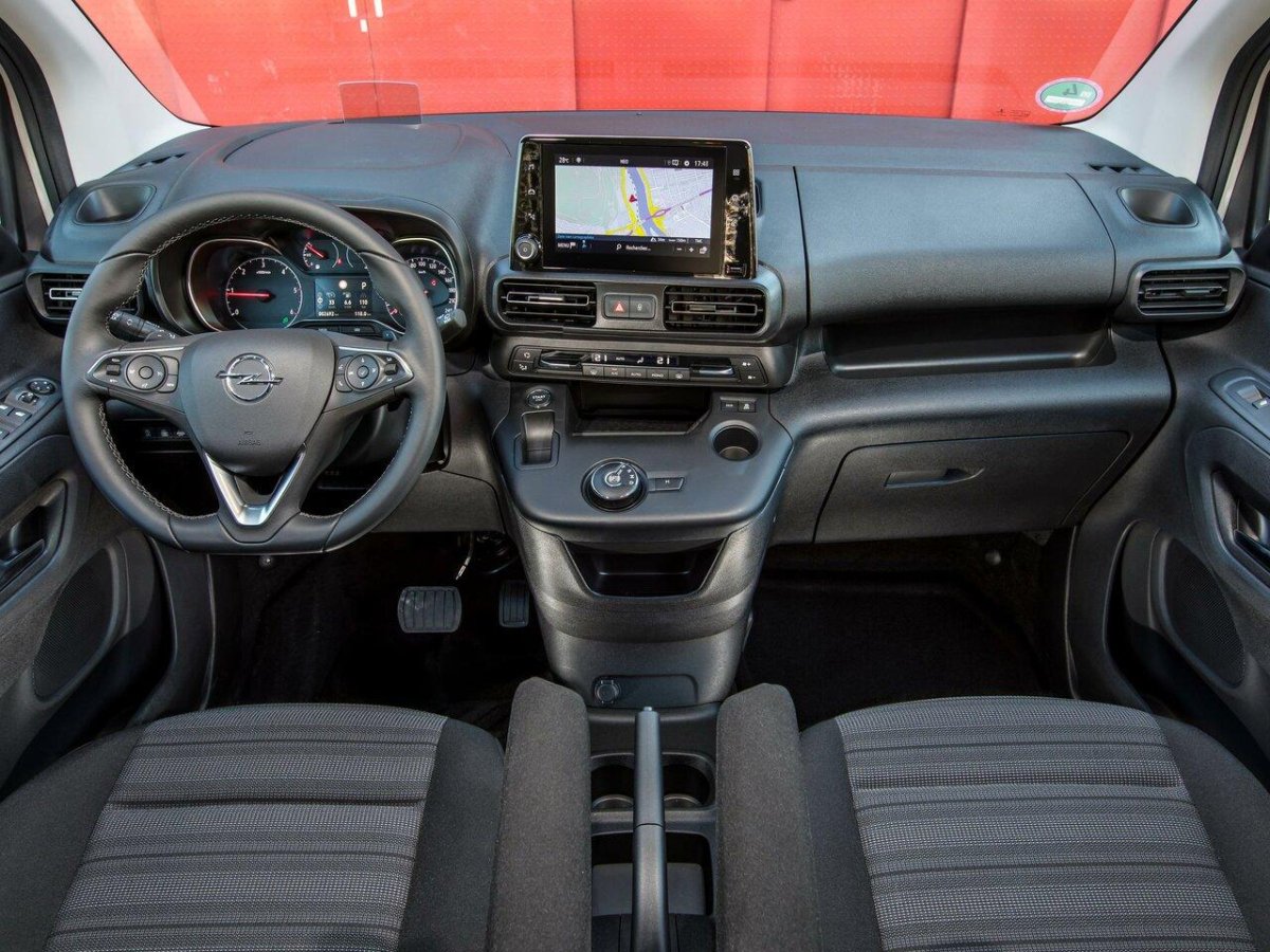 Опель комбо лайф 2022