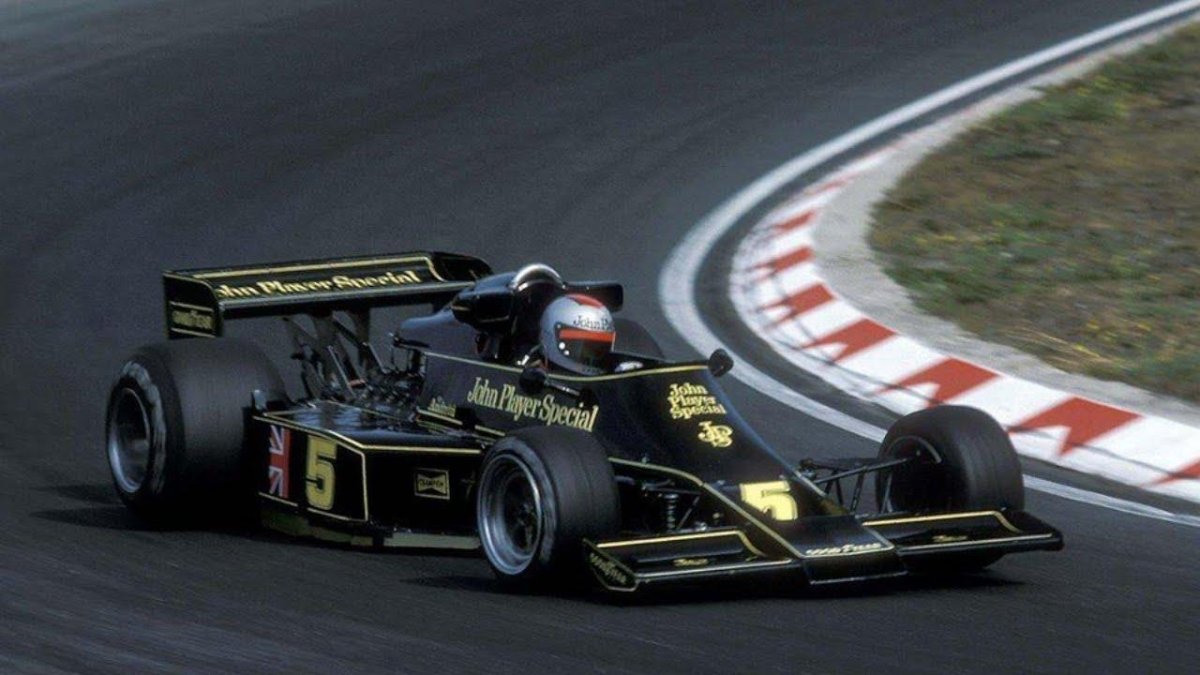 Lotus 77