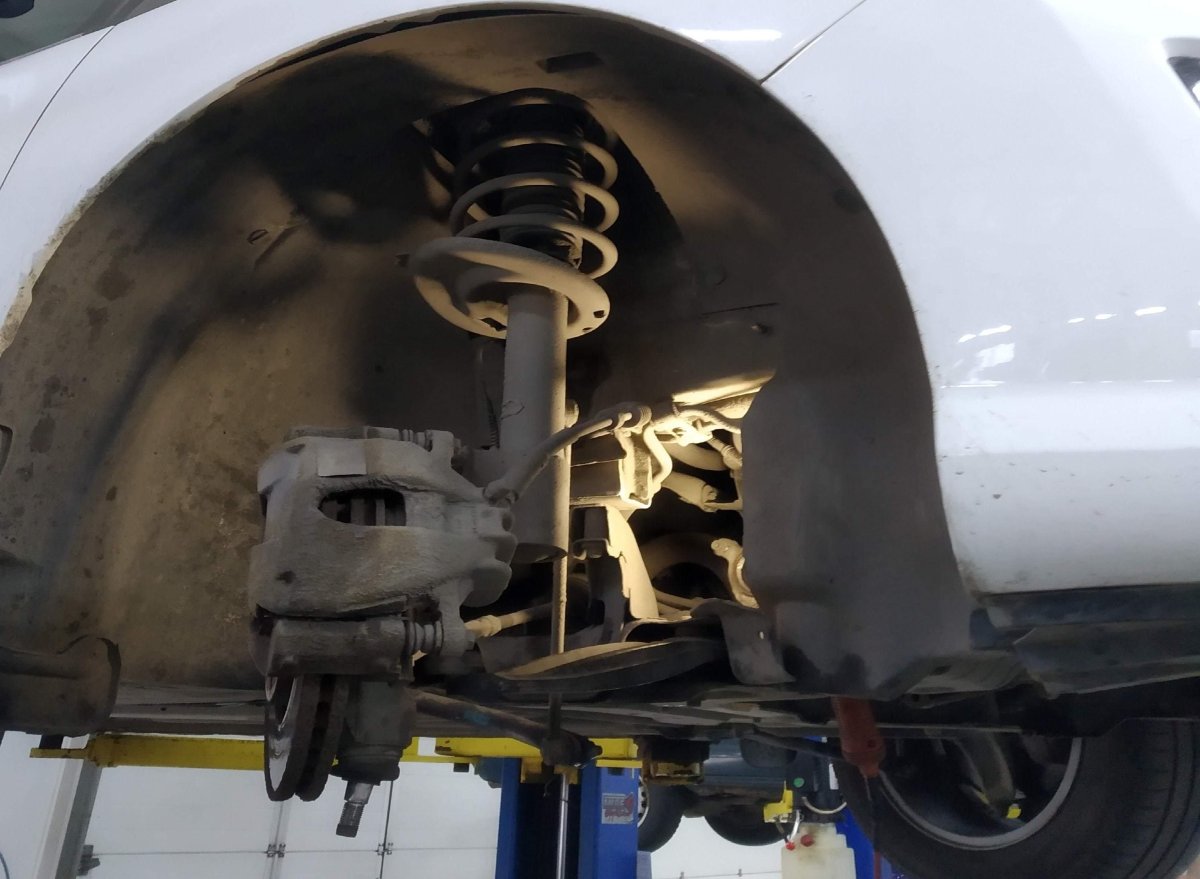 Подвеска Пежо 408