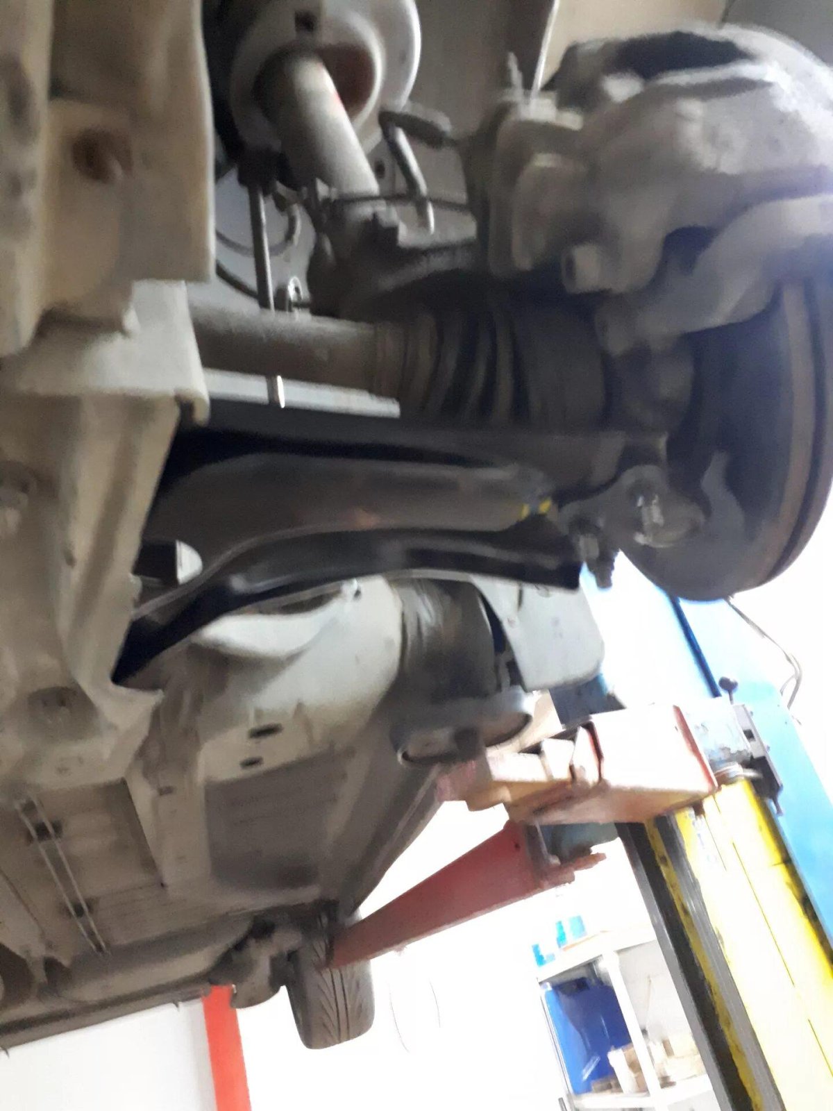 Передняя подвеска Пежо 207