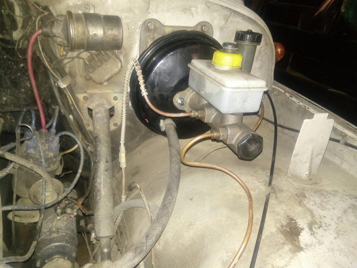 Вакуум на УАЗ 469 от иномарки