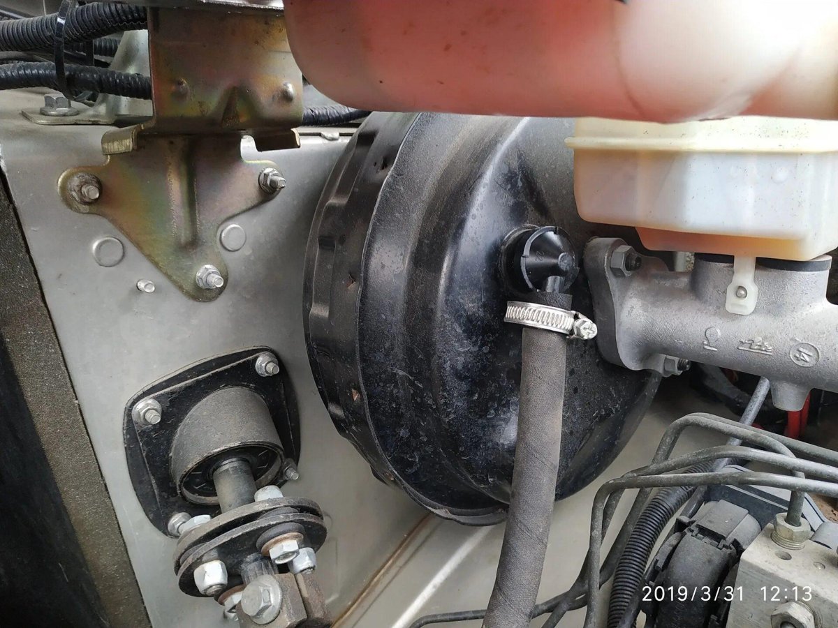 Клапан вакуумного усилителя УАЗ Патриот