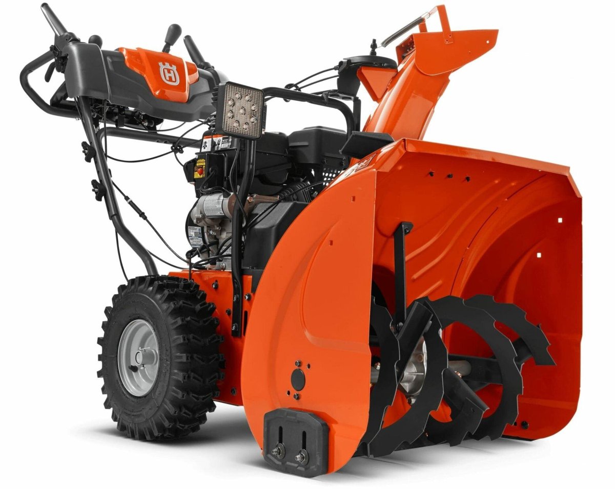 Снегоуборщик Husqvarna st224