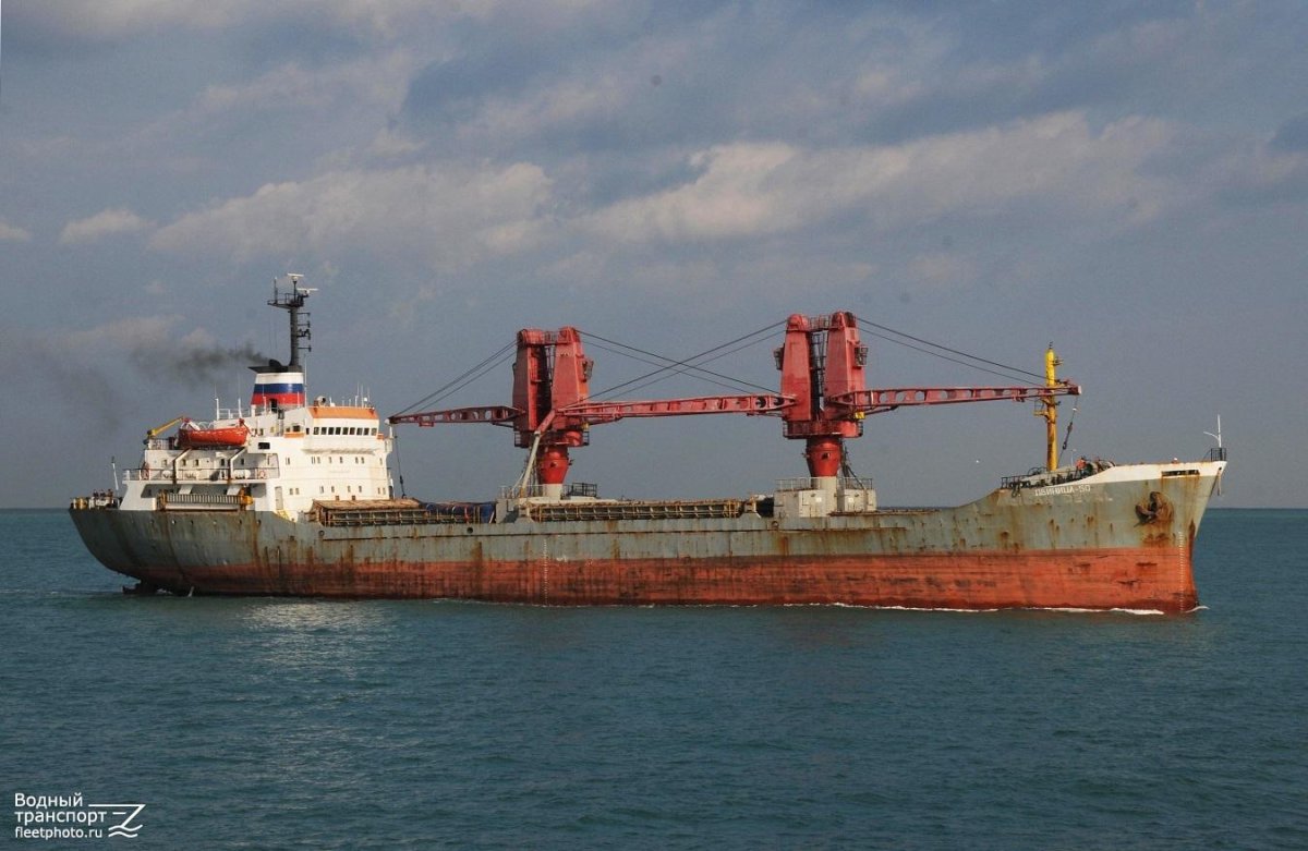 Двиница 50 судно