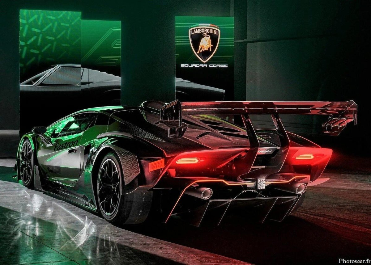 Ламборгини Essenza