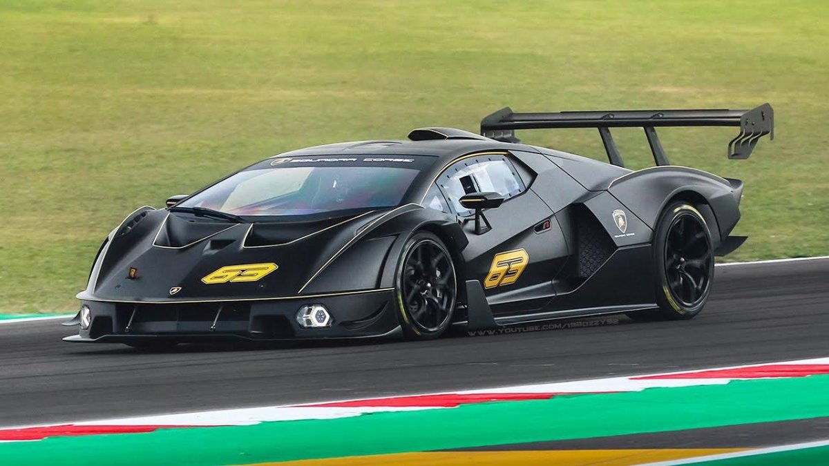 Ламборгини Essenza scv12