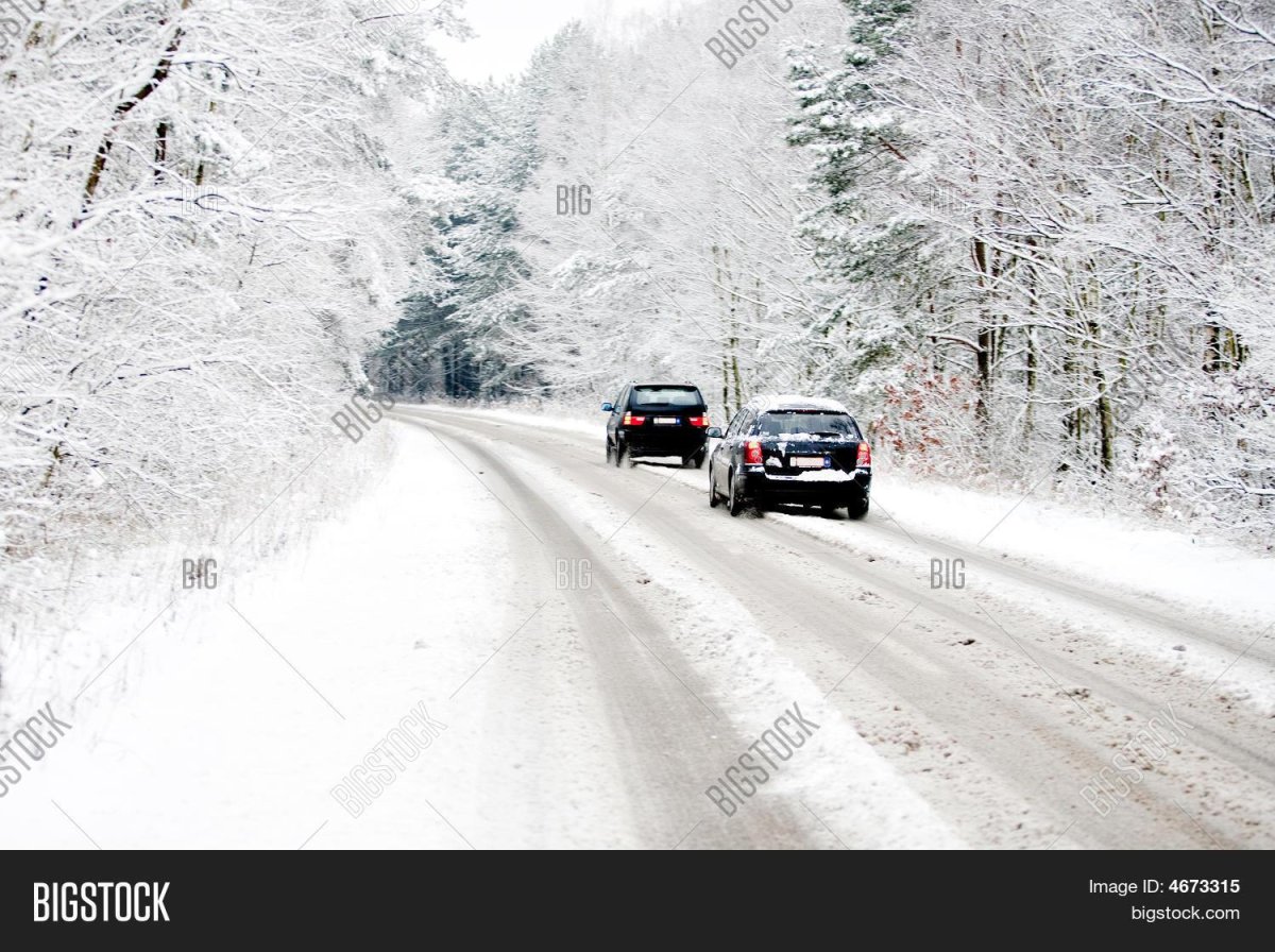 Зима дорога машина