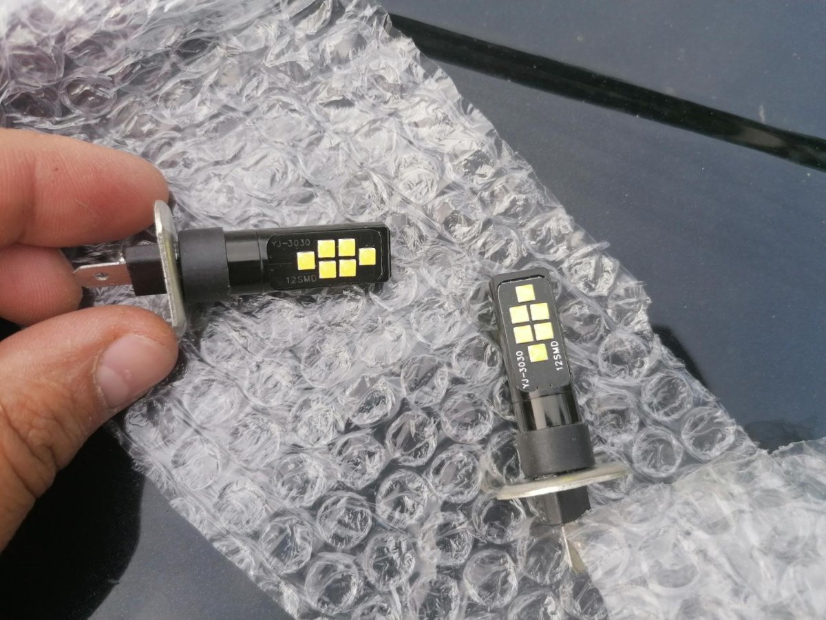 Лампа габаритов Вольво хс70