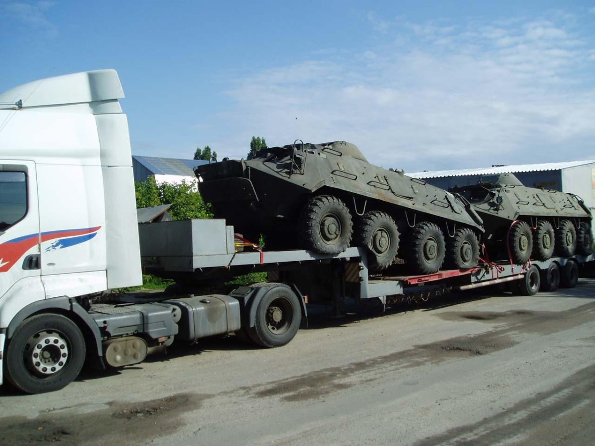 Трал для перевозки танков КАМАЗ