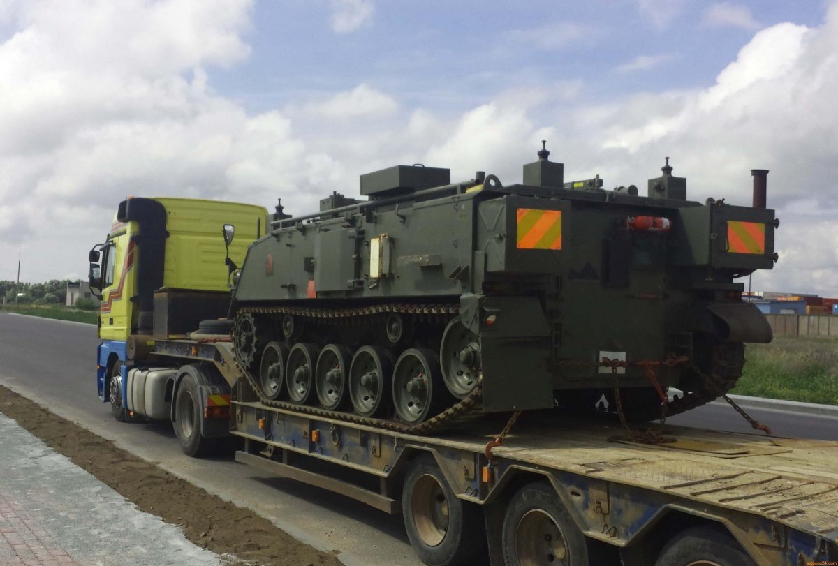 Трал танковоз