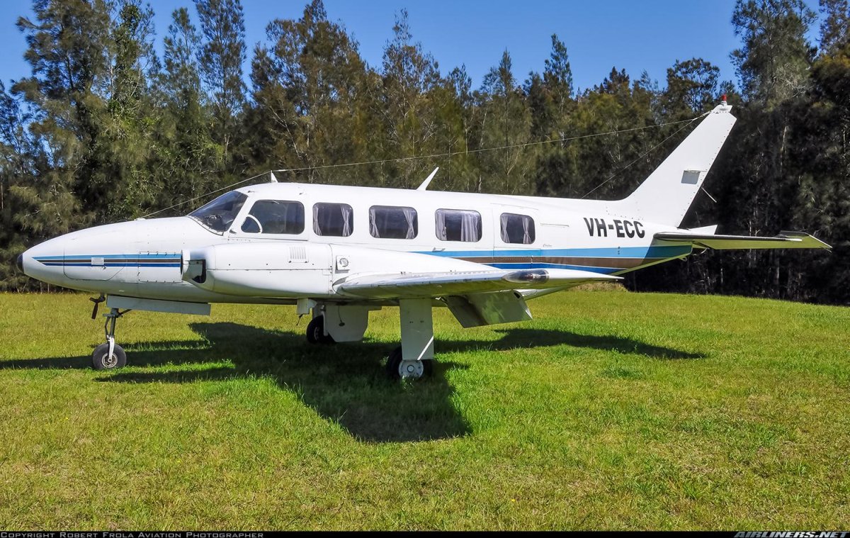 Piper pa-31 Navajo