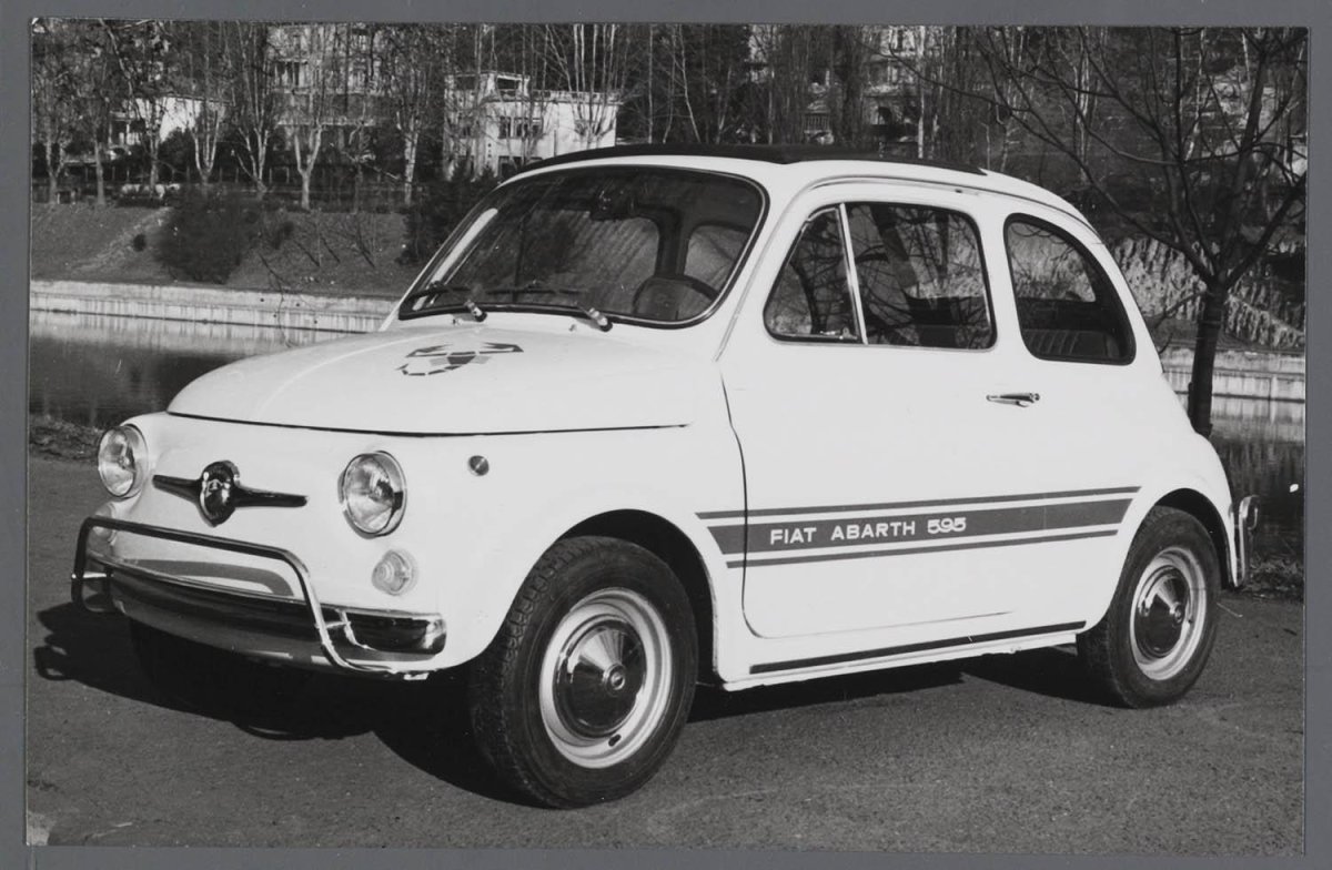 Фиат Abarth 595