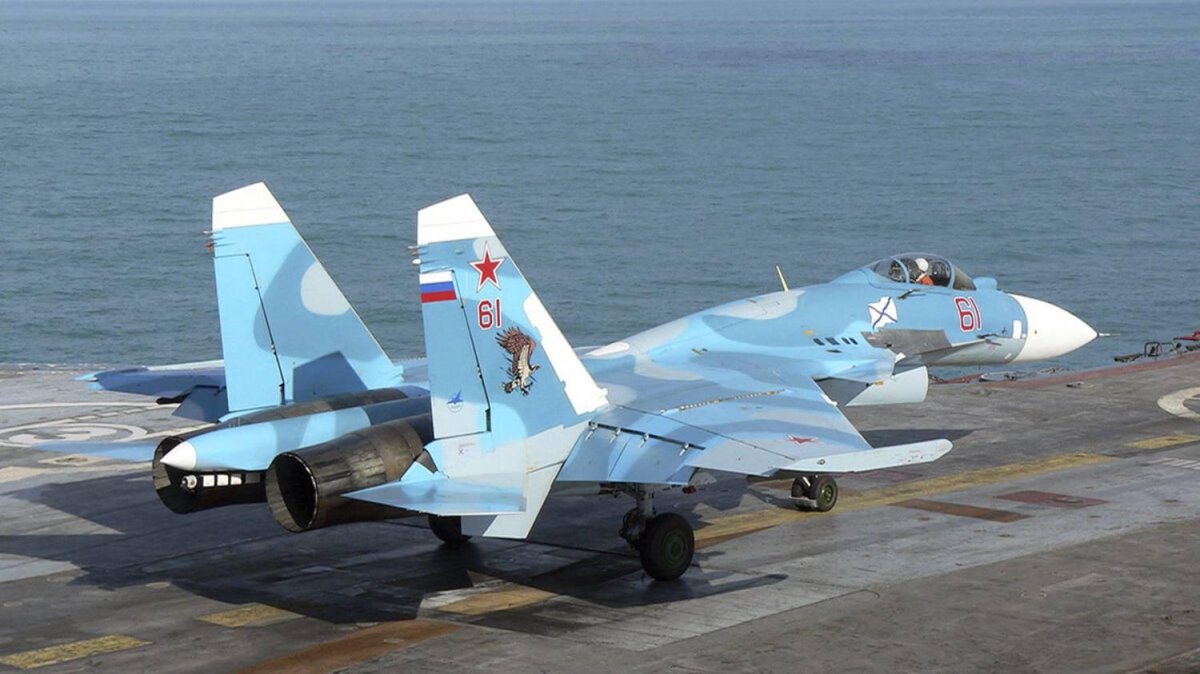 Су-33 истребитель