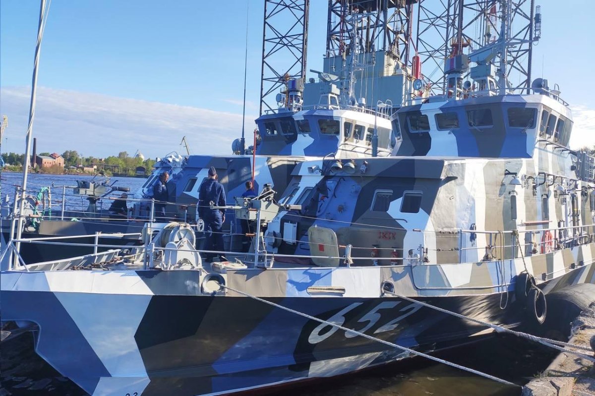 Катер Грачонок 21980