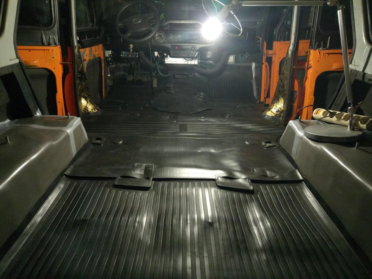 УАЗ 469 пол салона