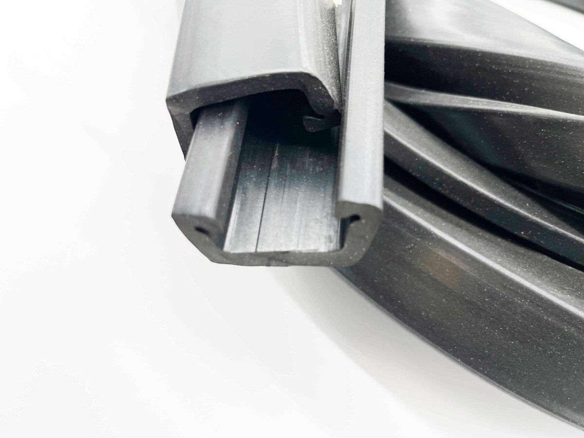 Привальный брус