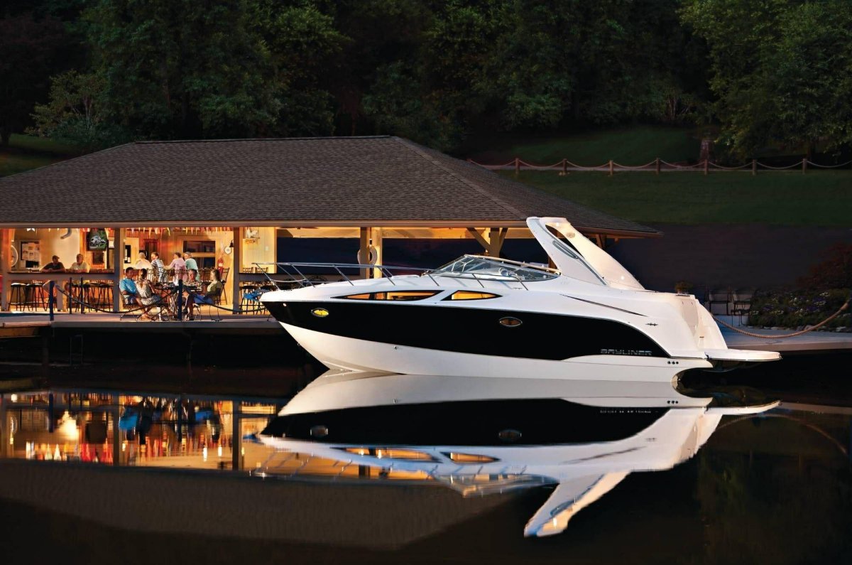 Bayliner 335