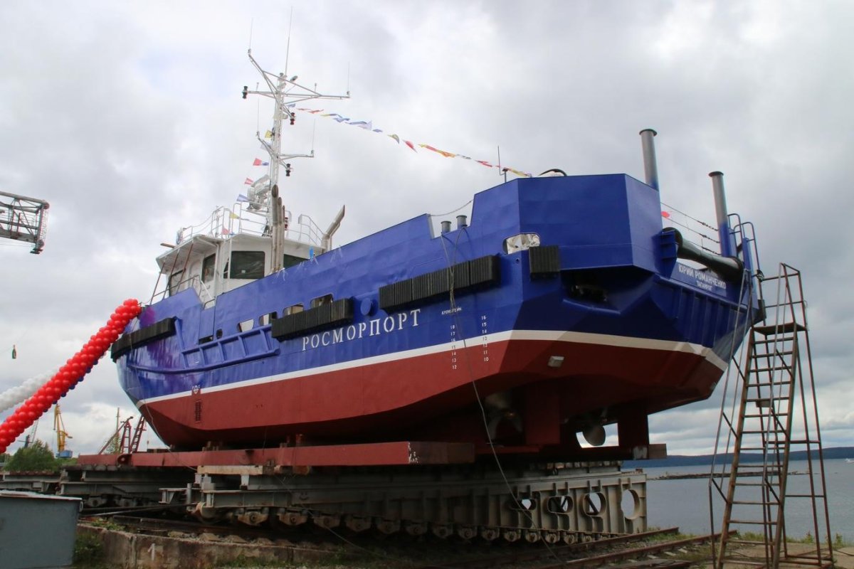 Лоцмейстерское судно blv03