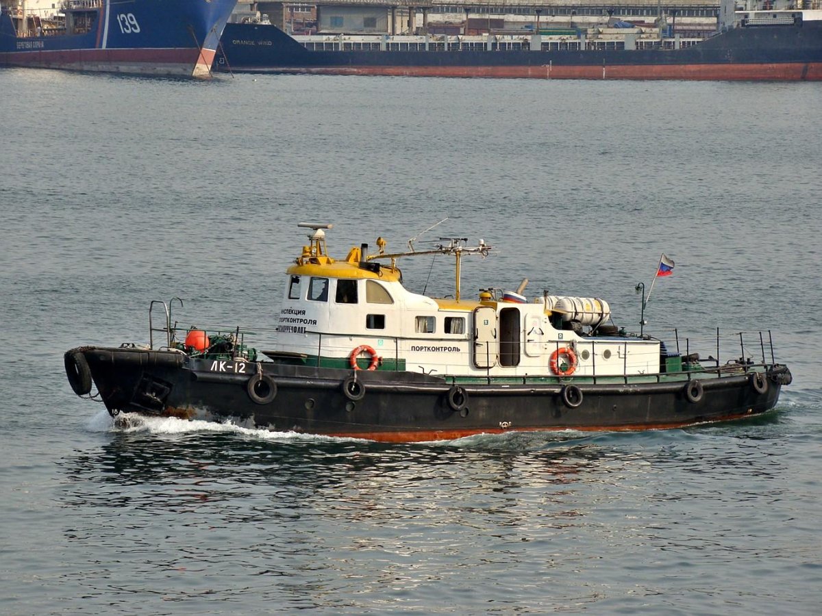 Лоцманский катер проект 1710