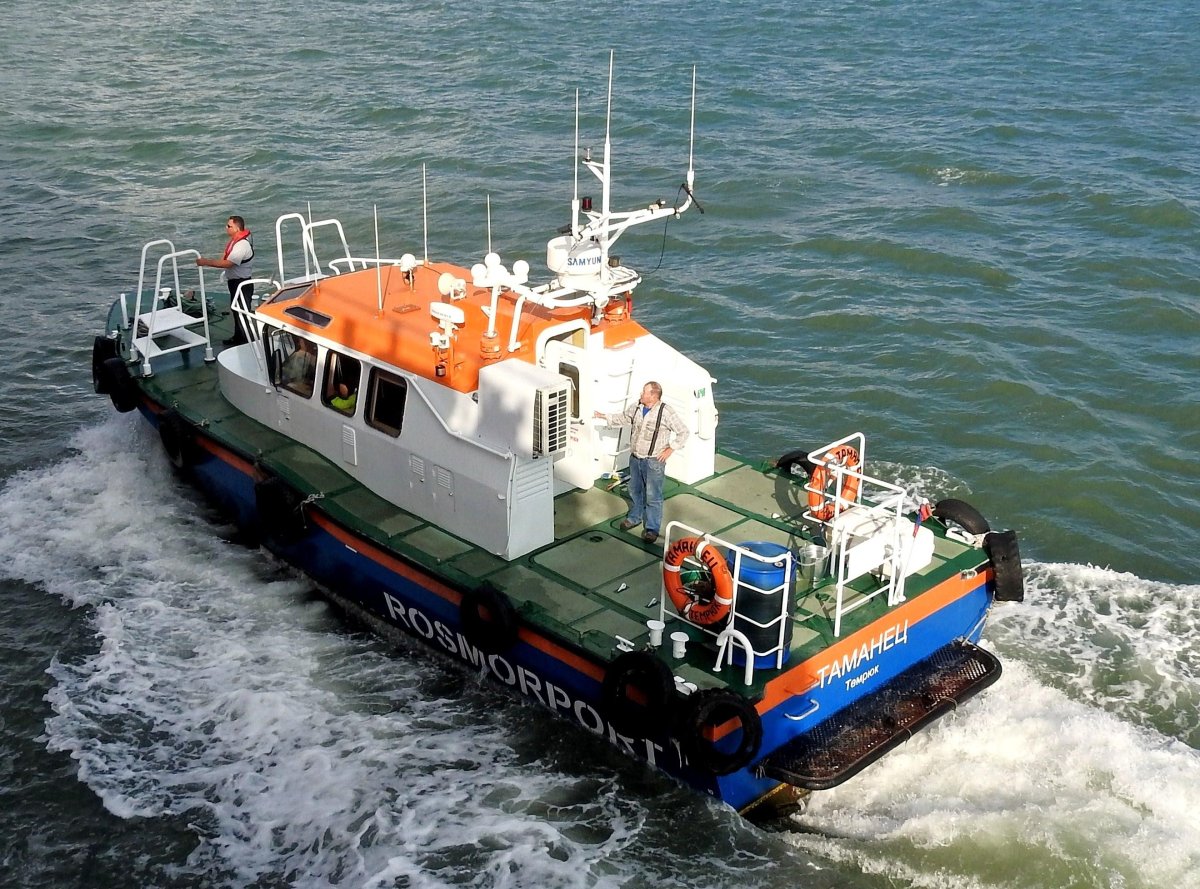 Лоцманский катер проект 1459