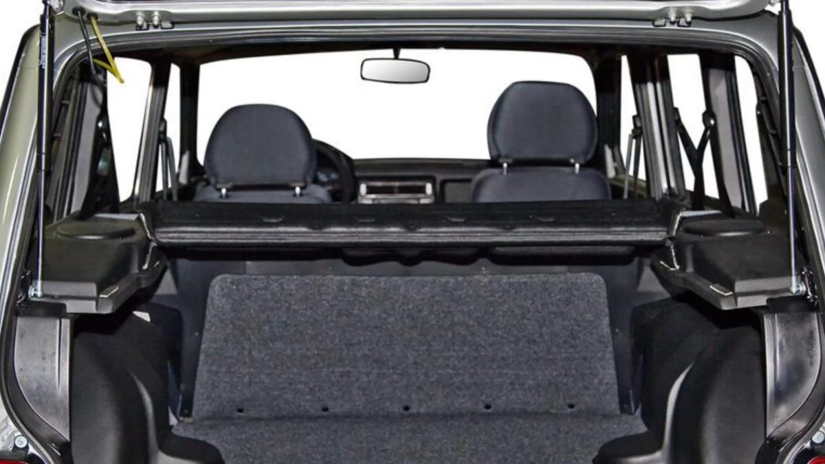 Лада Нива 2131 салон