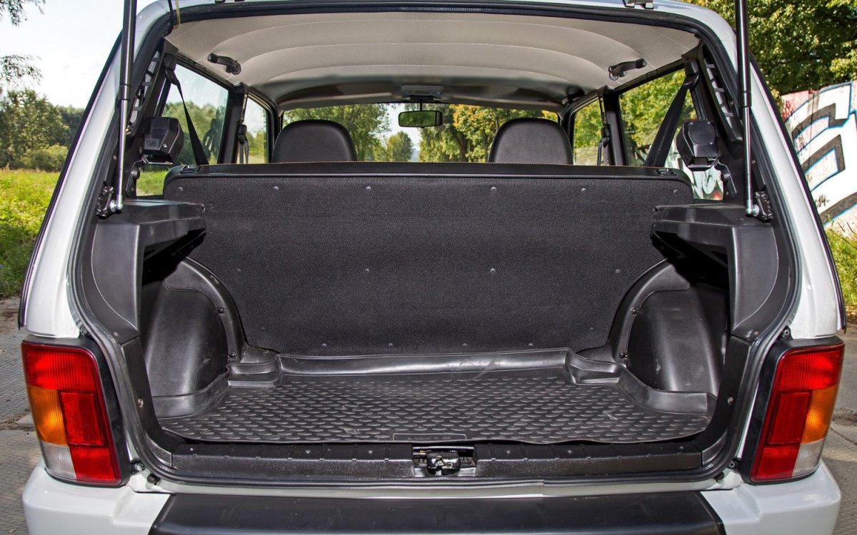 ВАЗ 2131 багажник