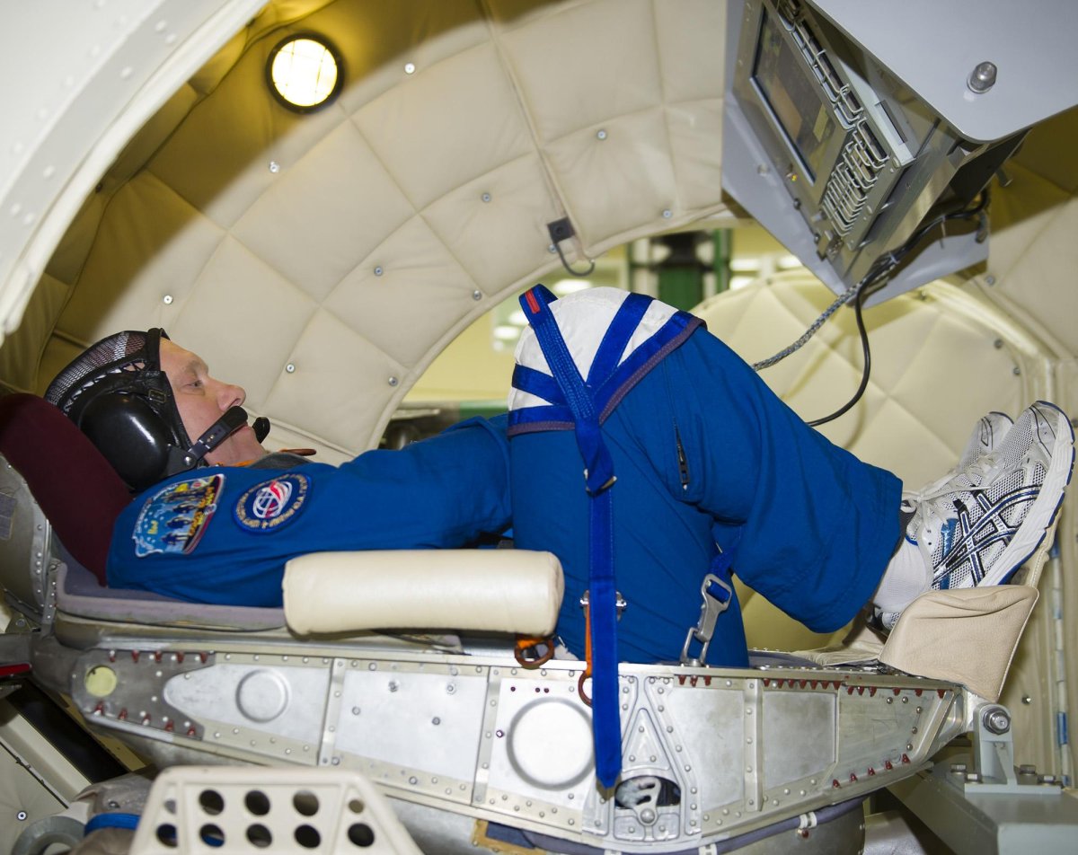 Космонавт в корабле