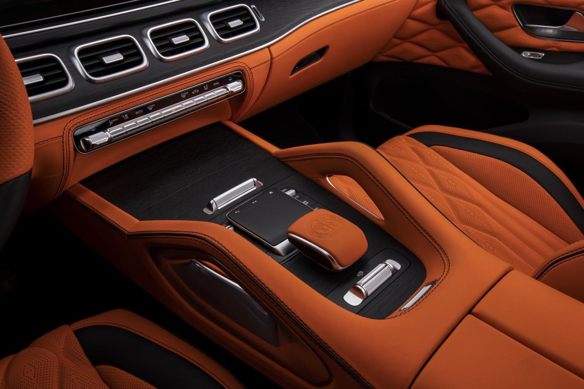 Оранжевый салон е53