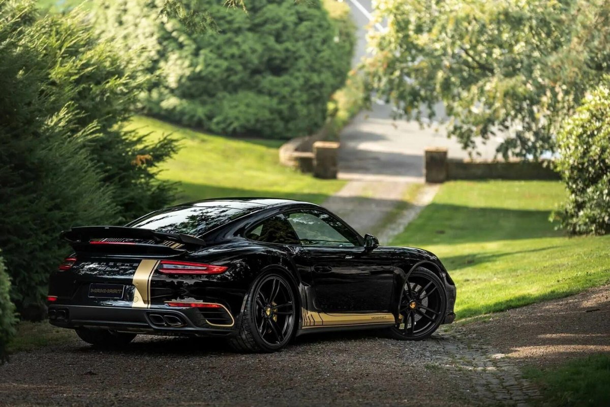 Порше 911 Manhart