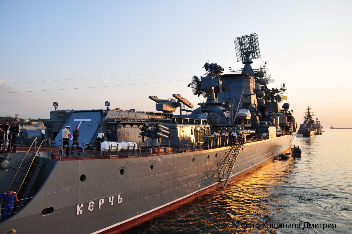 ВМФ БПК Керчь