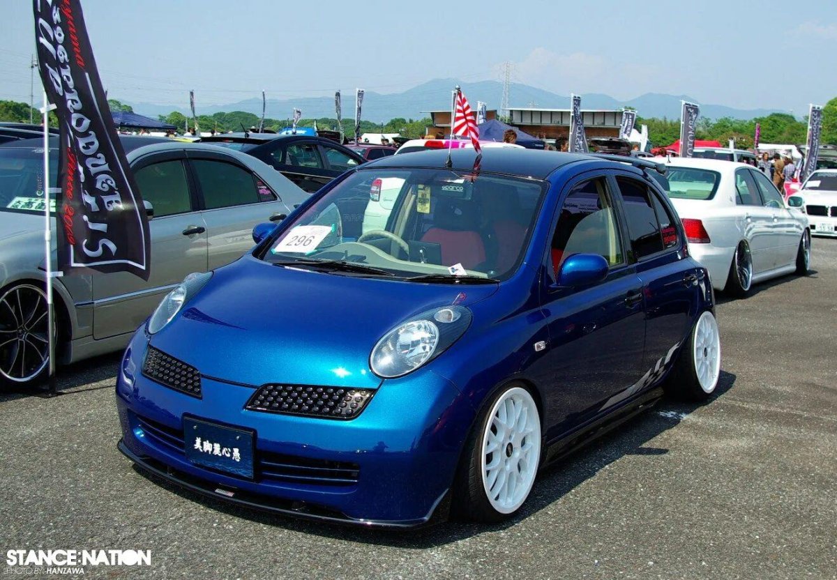 Nissan March k12 stance